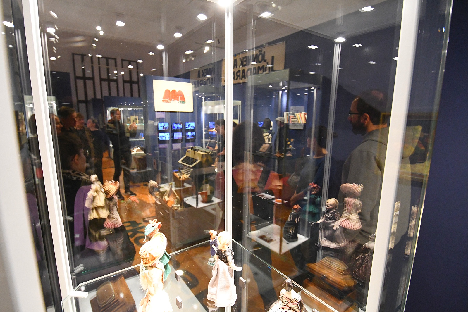 Vasárnapig volt látogatható az Egy múzeum tekintete című kiállítás